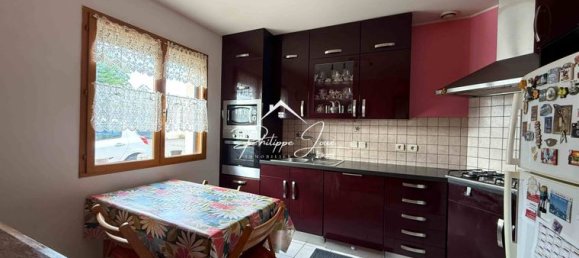 3 bedrooms House in Yonne, France No. 363959 6