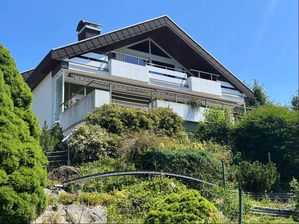 9 rooms Townhouse in Hersfeld-Rotenburg, Germany No. 339623