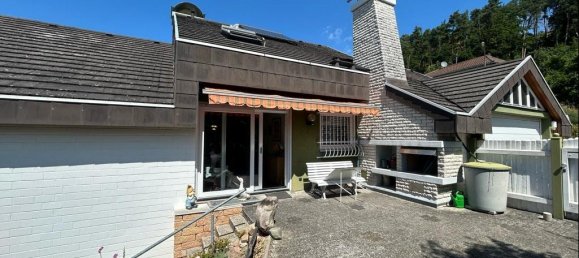 9 rooms Townhouse in Hersfeld-Rotenburg, Germany No. 339623 3