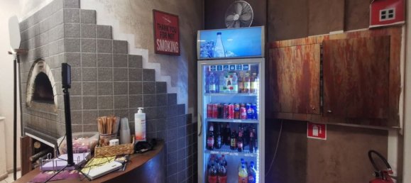 40m² Commercial property in Sant'Agata Bolognese, Italy No. 169504 3