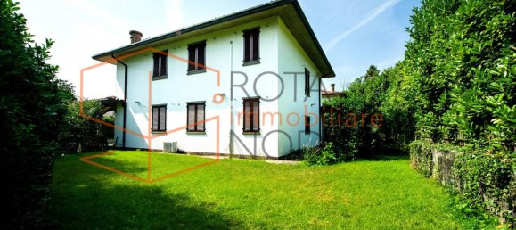 5 غرف نوم فيلا في Ranica, Italy رقم 377417 27