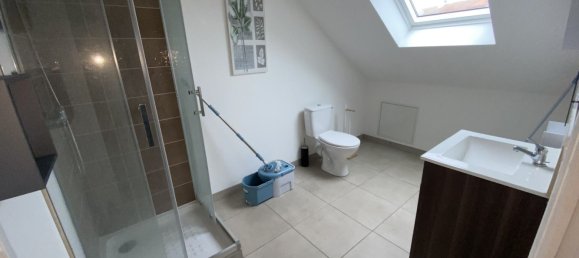 17-Zimmer Wohnung in Vierzon, France, Nr. 93213 9