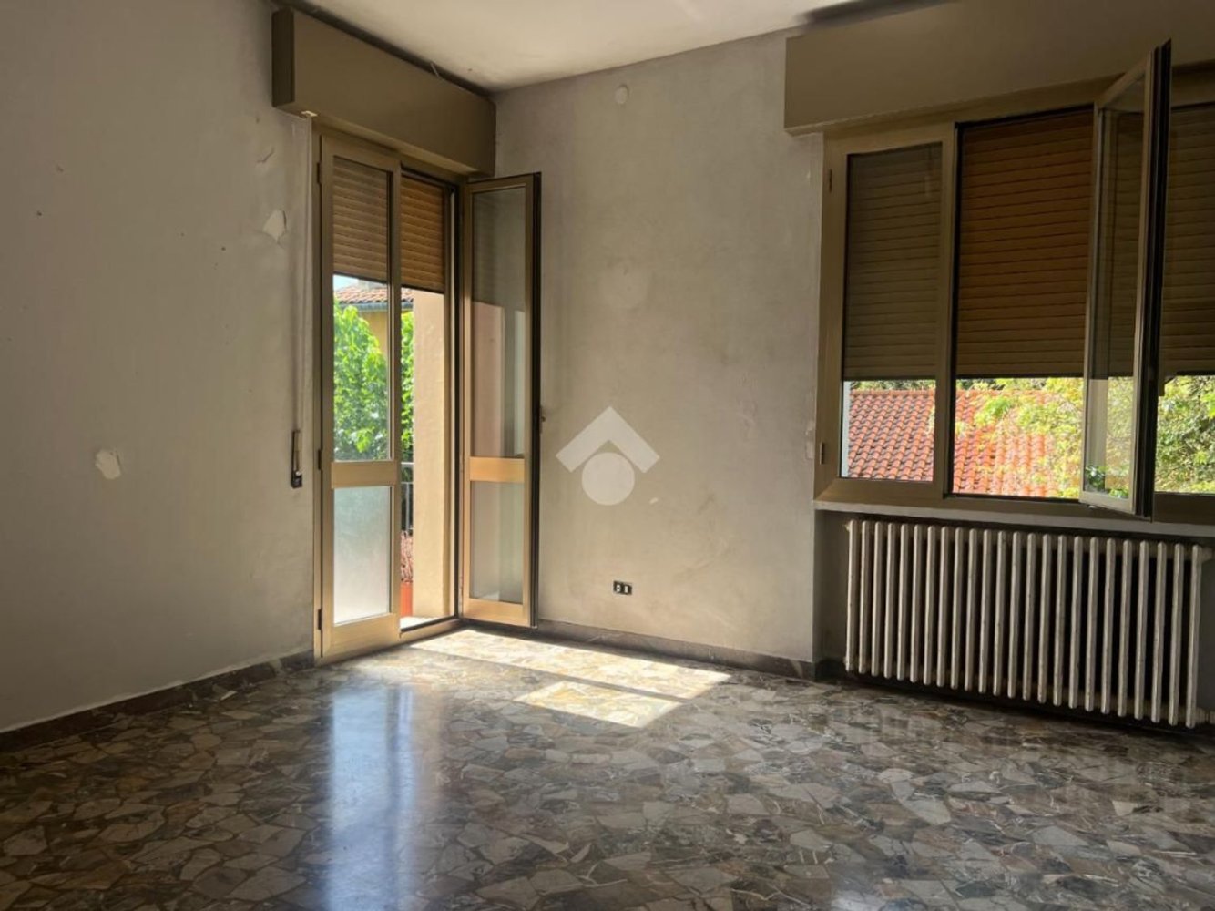 3 bedrooms Apartment in Budrio, Italy No. 347497