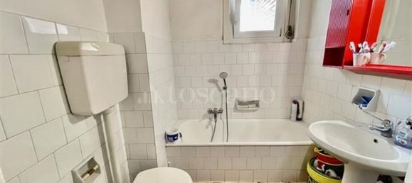 Apartamento de 4 divisões em Brescia, Italy N.º 87713 43