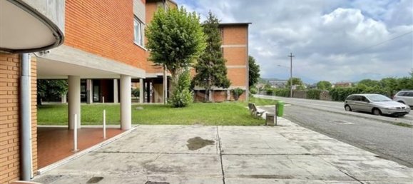Apartamento de 4 divisões em Brescia, Italy N.º 87713 4
