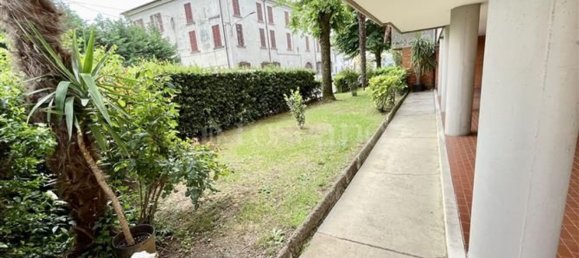Apartamento de 4 divisões em Brescia, Italy N.º 87713 6
