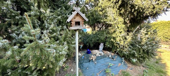 Land in Berlin, Germany No. 12652 3