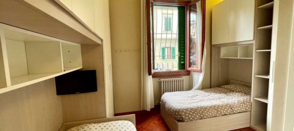 4 rooms Apartment in Florence, Italy No. 197196 7