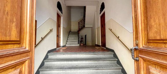 4 rooms Apartment in Florence, Italy No. 197196 13