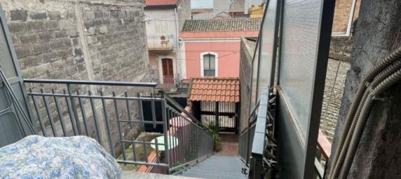 Casa de 3 habitaciónes en Belpasso, Italy No. 259698 7