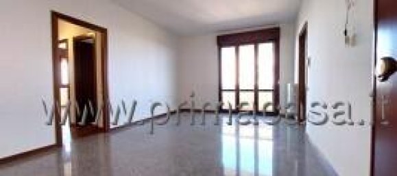 3 rooms Apartment in Carpi, Italy No. 167249 2