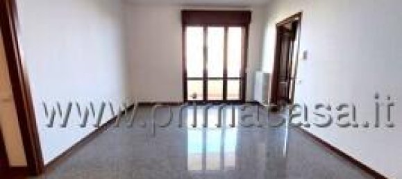 3 rooms Apartment in Carpi, Italy No. 167249 3