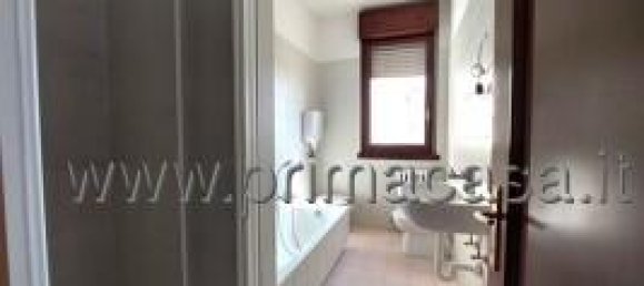 3 rooms Apartment in Carpi, Italy No. 167249 8
