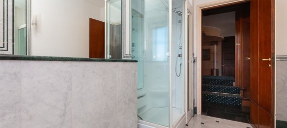 8 bedrooms Apartment in Turin, Italy No. 339623 20