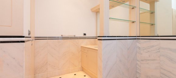 8 bedrooms Apartment in Turin, Italy No. 339623 17