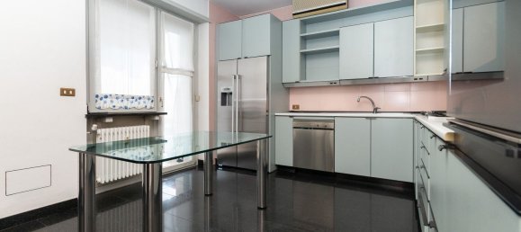 8 bedrooms Apartment in Turin, Italy No. 339623 7