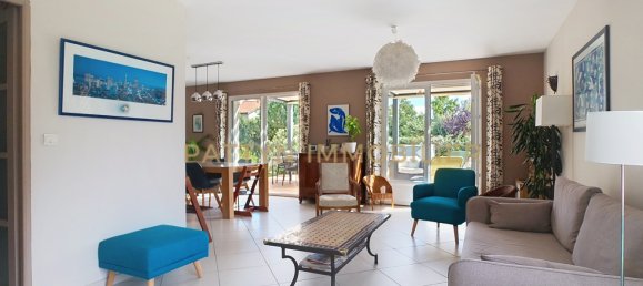 Casa T5 em Civrieux, France N.º 343968 11