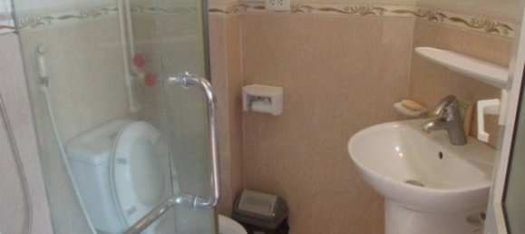 2 bedrooms Apartment in Hai Ba Trung, Vietnam No. 2240 4