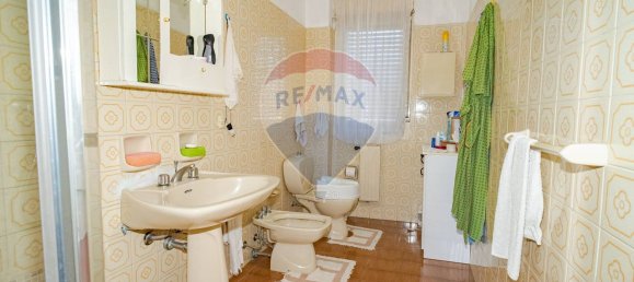 4 bedrooms Apartment in Catania, Italy No. 352214 10