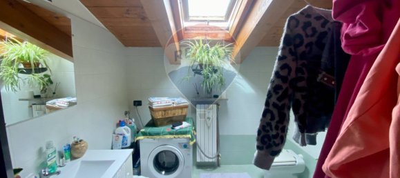 2-salle Appartement à Cura Carpignano, Italy No. 11401 21