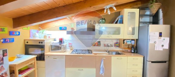 2-salle Appartement à Cura Carpignano, Italy No. 11401 25