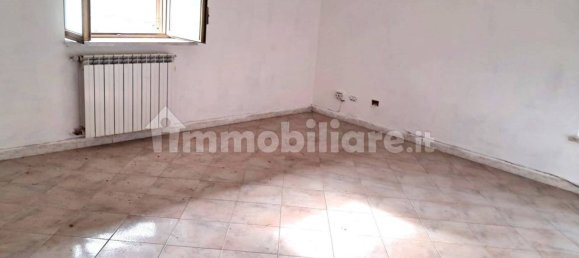 Apartamento T2 em Sant'Angelo Romano, Italy N.º 129789 13