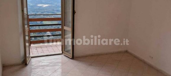 Apartamento T2 em Sant'Angelo Romano, Italy N.º 129789 11
