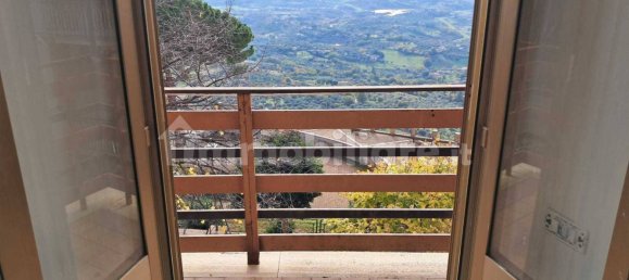 Apartamento T2 em Sant'Angelo Romano, Italy N.º 129789 9