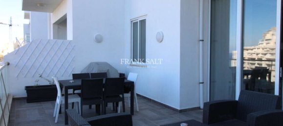 2 bedrooms Apartment in Saint Julian's, Malta No. 7876 2