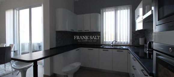 2 bedrooms Apartment in Saint Julian's, Malta No. 7876 18