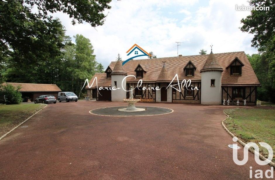 Дом с 4 спальнями в Ла Ферте-Сен-Сир, Франция № 246416