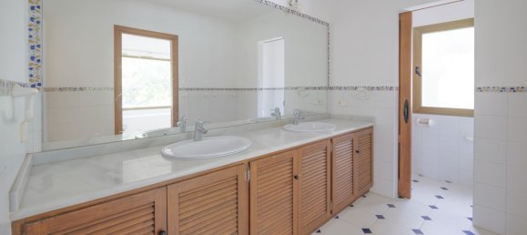 6 Schlafzimmer Haus in San Roque, Spain, Nr. 143450 21