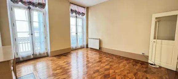 Apartamento de 4 dormitorios en Grenoble, France No. 296294 5