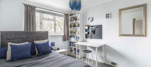 4 bedrooms House in Kent, United Kingdom No. 10193 8