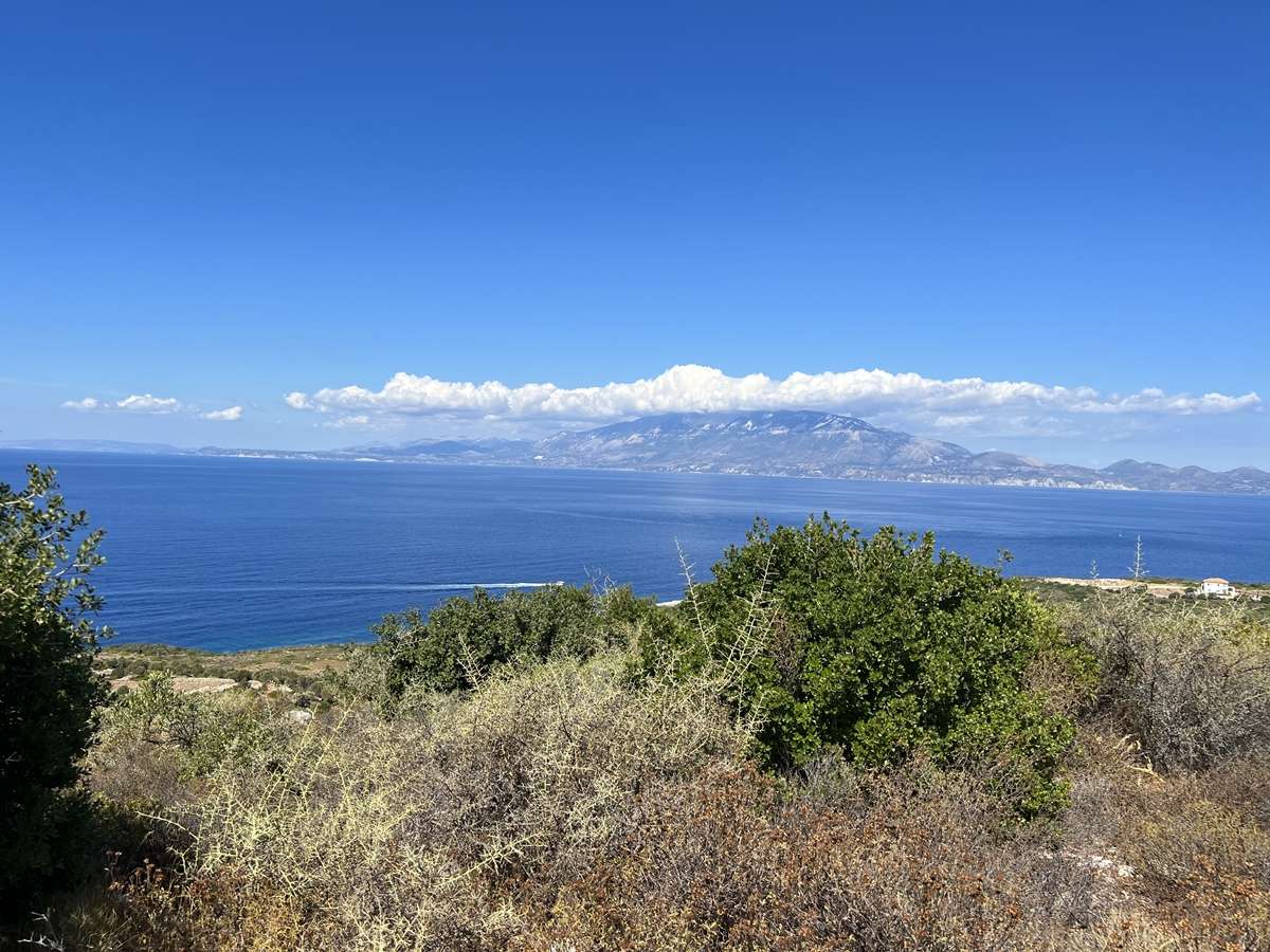  Land in Zakynthos, Greece No. 8538