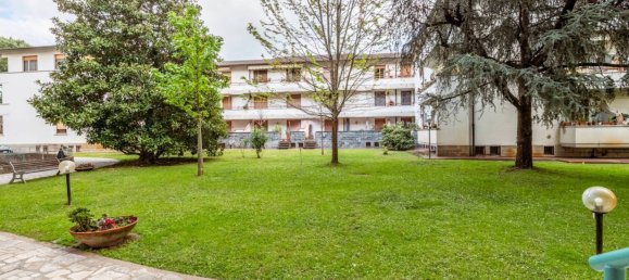 Apartamento de 3 dormitorios en Pisa, Italy No. 60036 42