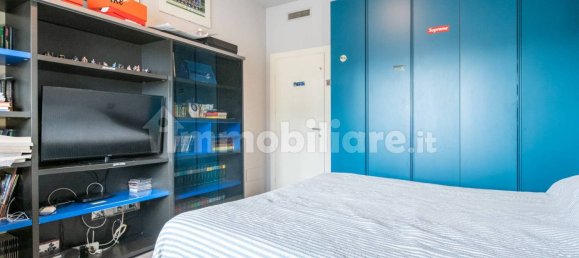 Apartamento de 3 dormitorios en Pisa, Italy No. 60036 23