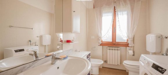 3 bedrooms House in Spinea, Italy No. 58757 11