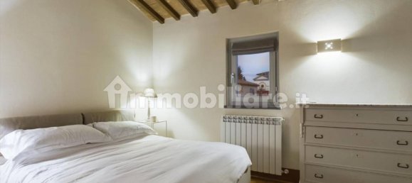2 Schlafzimmer Haus in Cortona, Italy, Nr. 57059 10