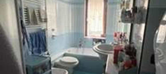 Apartamento de 3 divisões em Nova Milanese, Italy N.º 8253 3