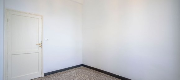 5-salle Appartement à Genoa, Italy No. 282408 11