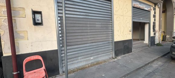 60m² Commercial property in Casalnuovo di Napoli, Italy No. 71361 2