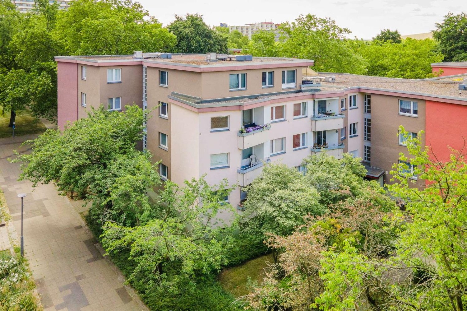 Квартира с 2 спальнями в Буков, Германия № 307203