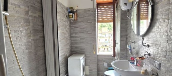 2 rooms Apartment in Naples, Italy No. 295694 6