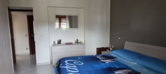 2 rooms Apartment in Naples, Italy No. 295694 4