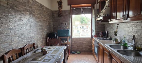 2 rooms Apartment in Naples, Italy No. 295694 2