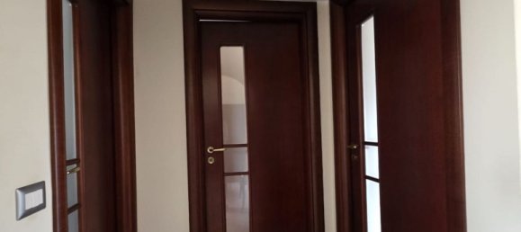 2 rooms Apartment in Naples, Italy No. 295694 3