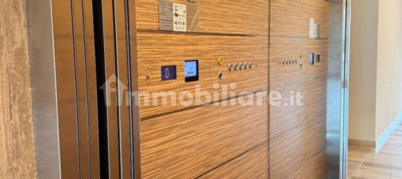 3 Schlafzimmer Penthouse in Parma, Italy, Nr. 225866 4