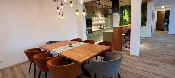 4 bedrooms Commercial property in Tivat, Montenegro No. 20 11