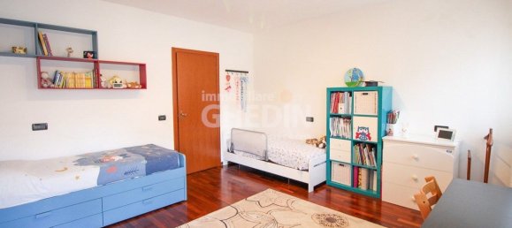 5-Zimmer Haus in Vazzola, Italy, Nr. 292539 3